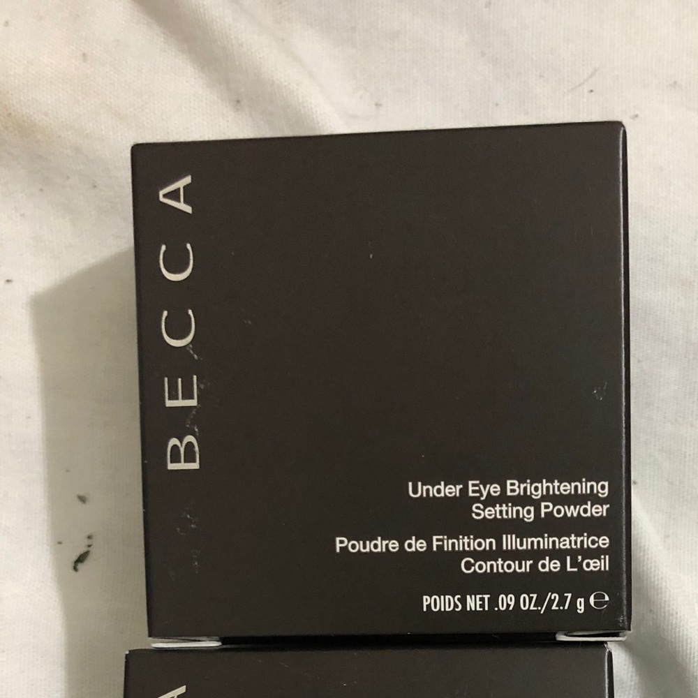 Becca under eye setting powder